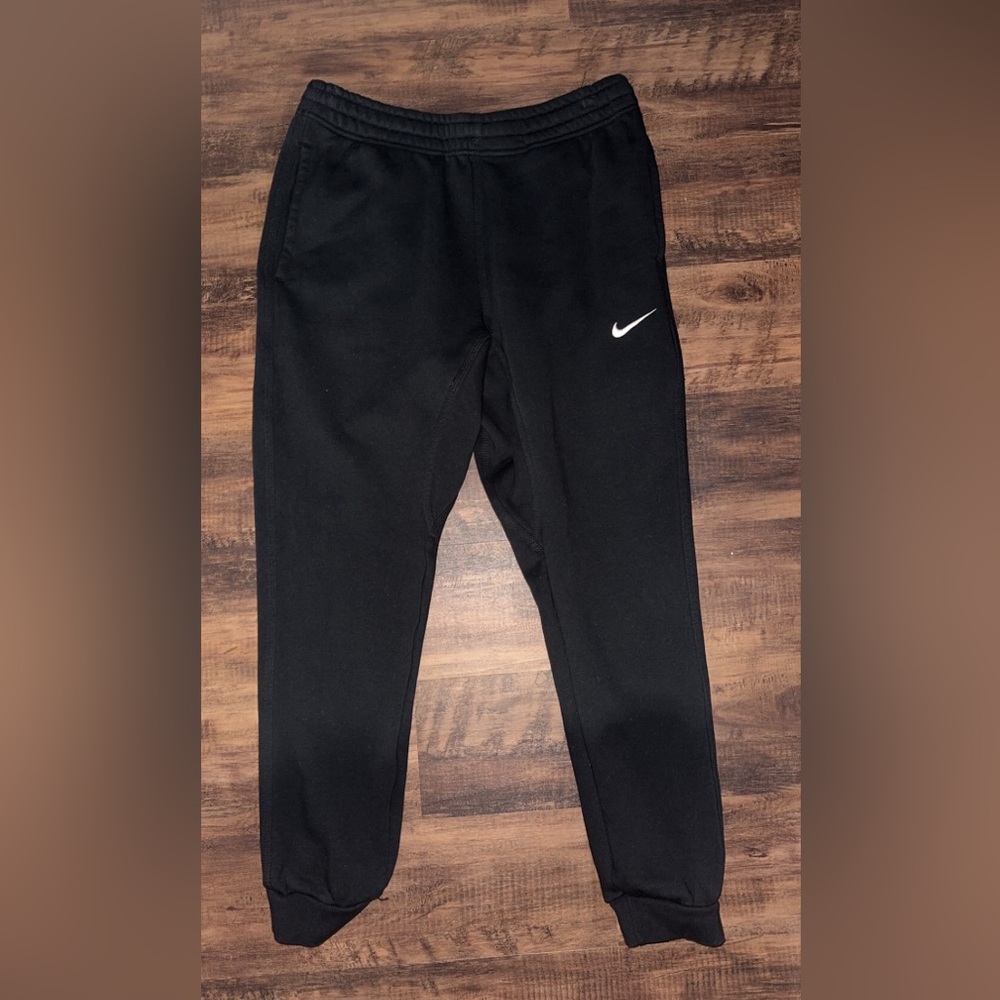 black nike sweatpants